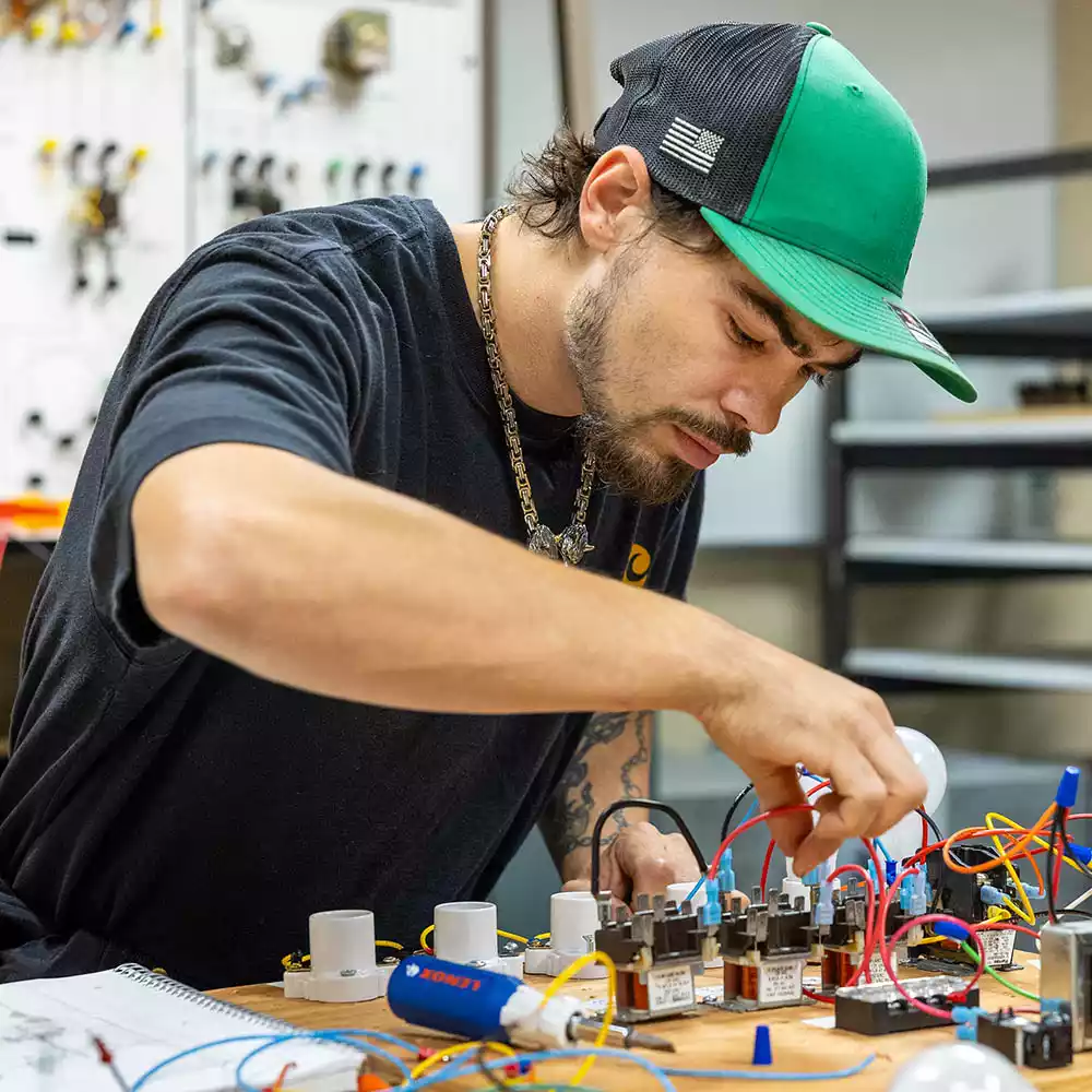 01 Institute.SMI.015